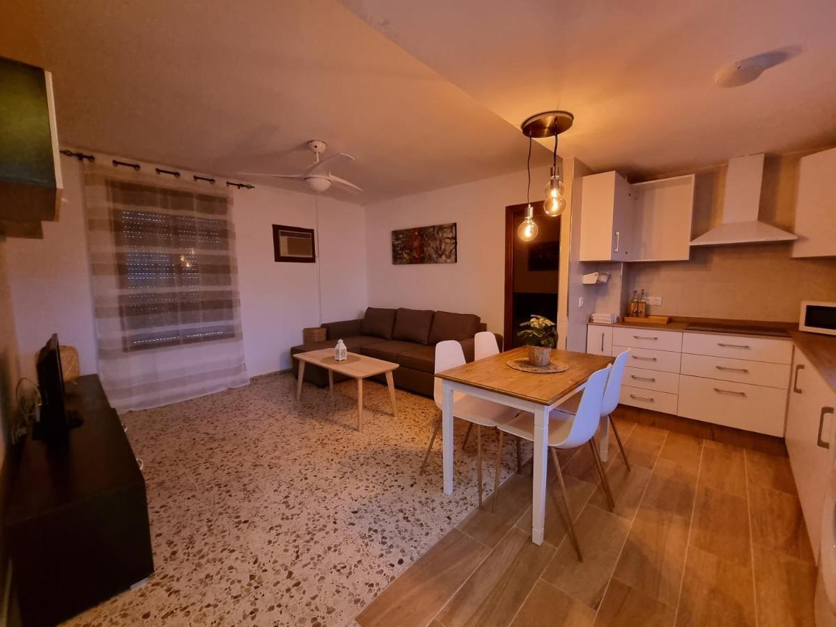 Apartamento De Estreno En Los Patios Tipicos De San Basilio กอร์โดบา ภายนอก รูปภาพ